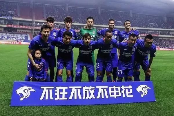 球星赛后哭了，太真实（赛后落泪的球星，真情流露）