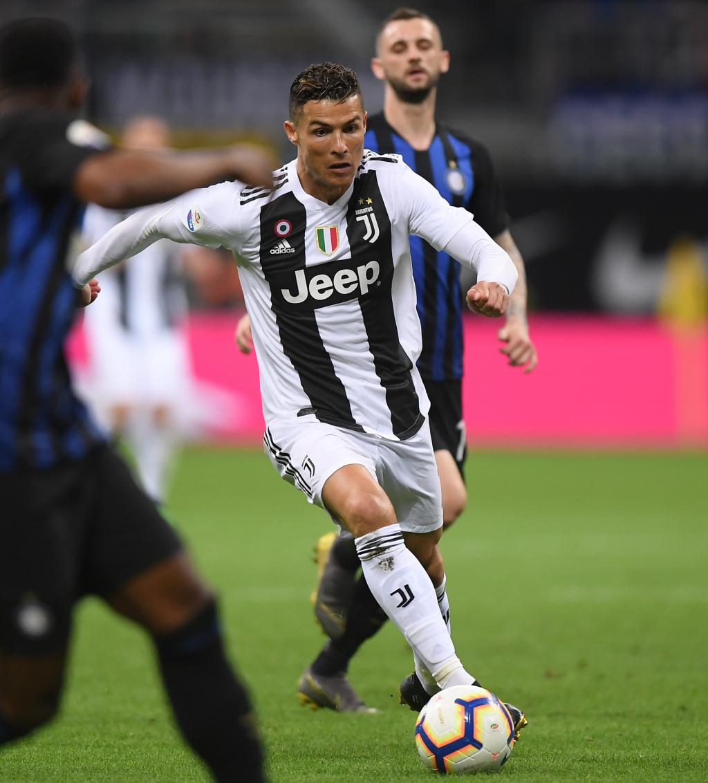 自贡一女士购买川超门票被骗，陆续转账13万余元