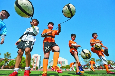 中超比赛精彩回放：上海海港绝杀山东,（中超集锦：上海海港读秒绝杀山东）
