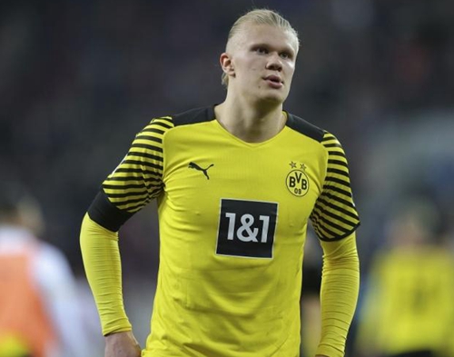 官方：英格兰名哨奥利弗将执法欧冠皇马客战奥林匹亚科斯