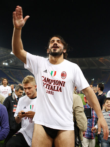 那不勒斯进攻端失误较多（那不勒斯前场失误频频）