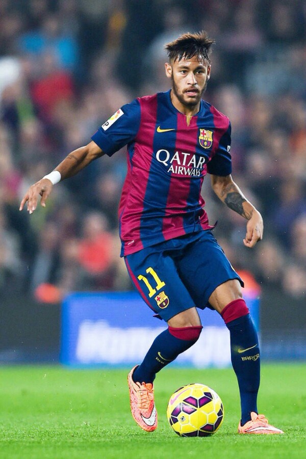 首次被葡萄牙征召的边锋福布斯出生时，C罗已为葡萄牙出场3次