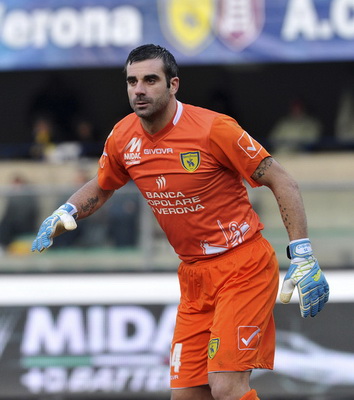 利物浦官方：新赛季球衣保留若塔印号，若球迷购买利润将用于慈善（利物浦官宣：新赛季球衣仍保留若塔号码，相关销售利润将捐赠慈善）