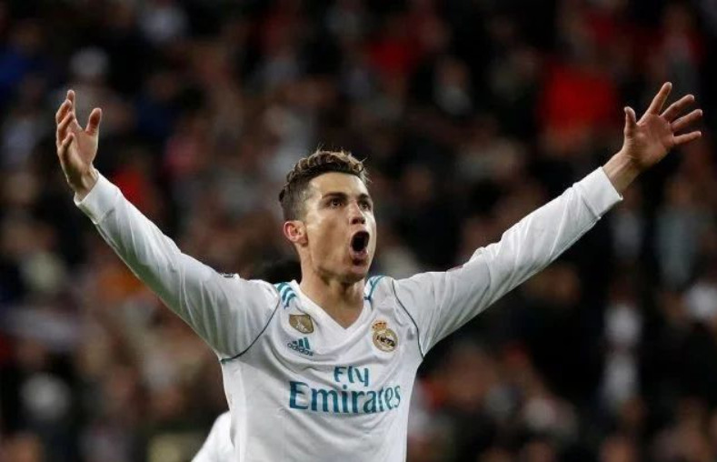 东契奇推动湖人交易字母哥，詹姆斯或否决（东契奇力推湖人求购字母哥，詹姆斯或将否决）